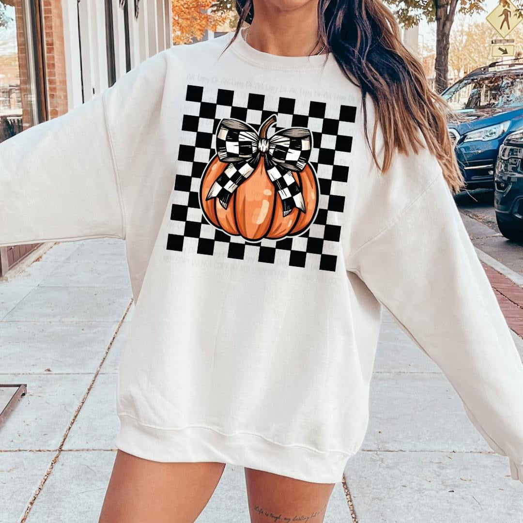 CHECKERED PUMPKIN